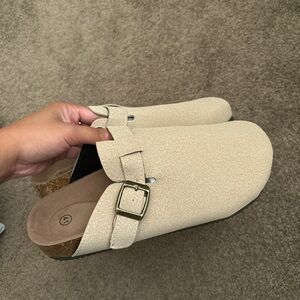 suede clogs